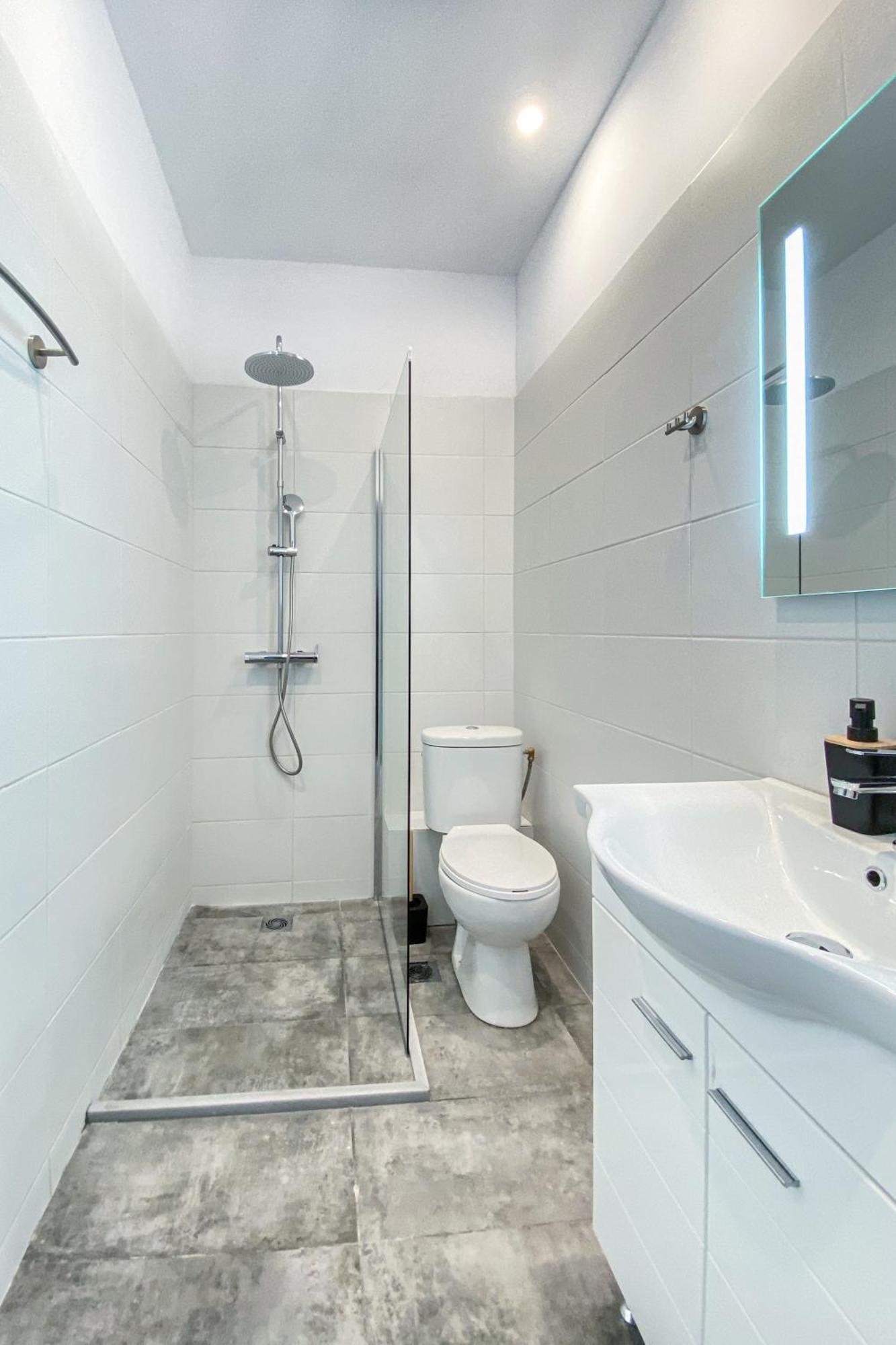 Syntagma Square, 100Sqm Luxurious Family Apt Афіни Екстер'єр фото