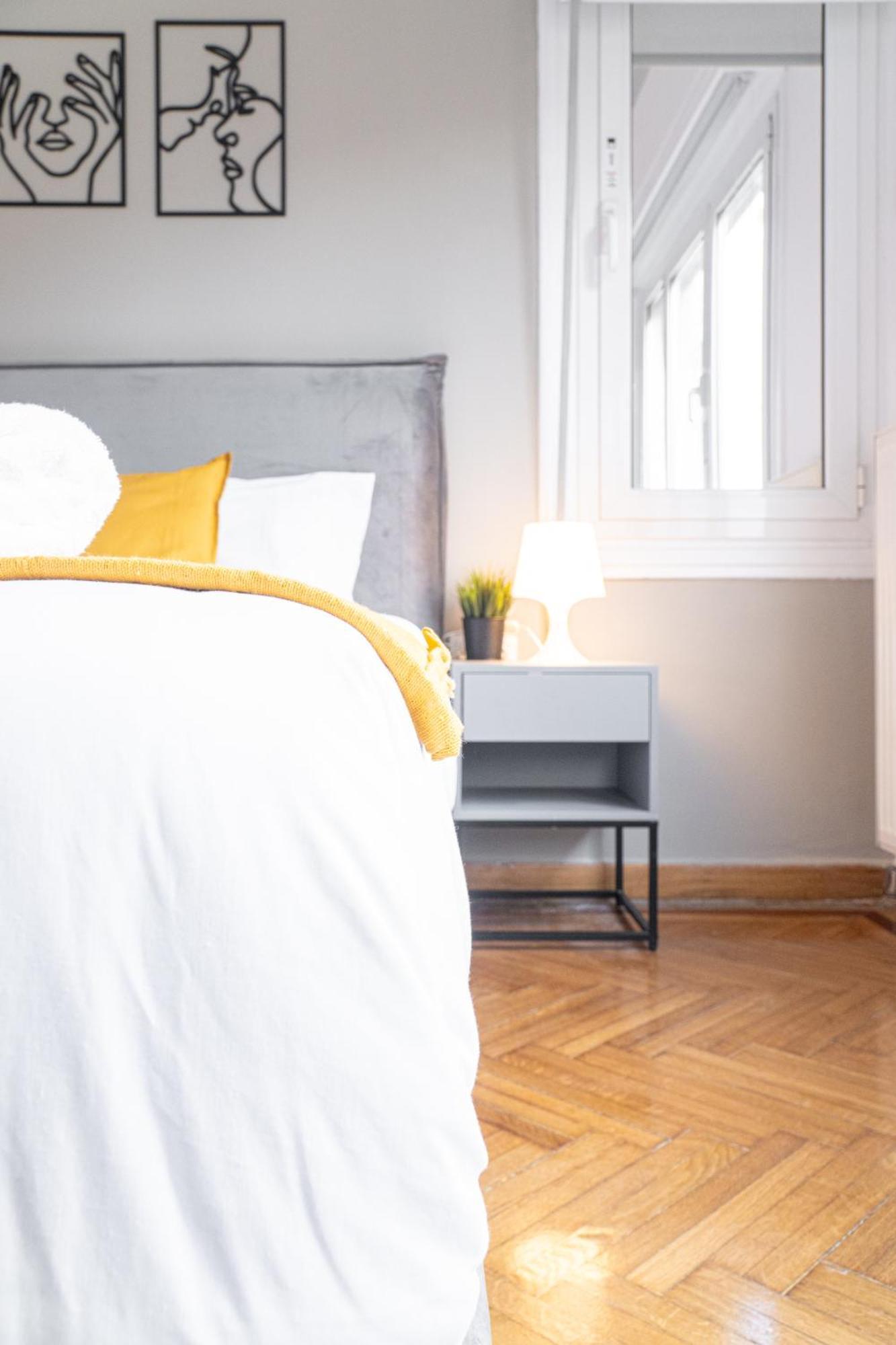Syntagma Square, 100Sqm Luxurious Family Apt Афіни Екстер'єр фото